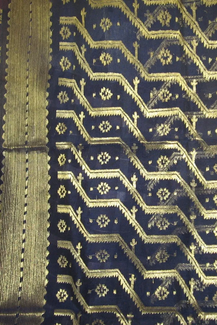 Navy Gold Sonargaon Jamdani Saree