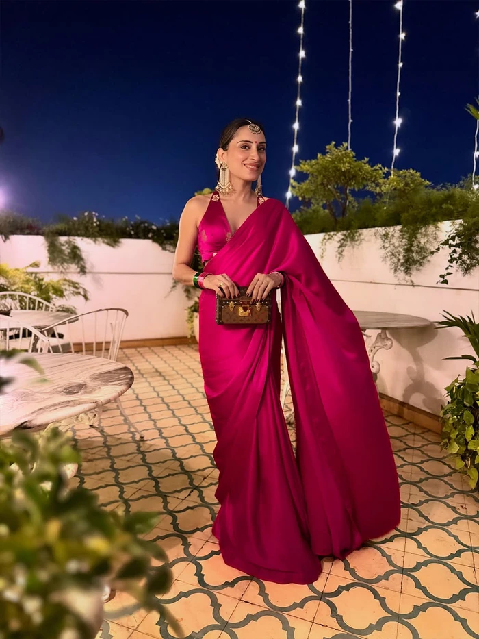 Amrita Thakur in Handwoven Rani Pink Satin Saree