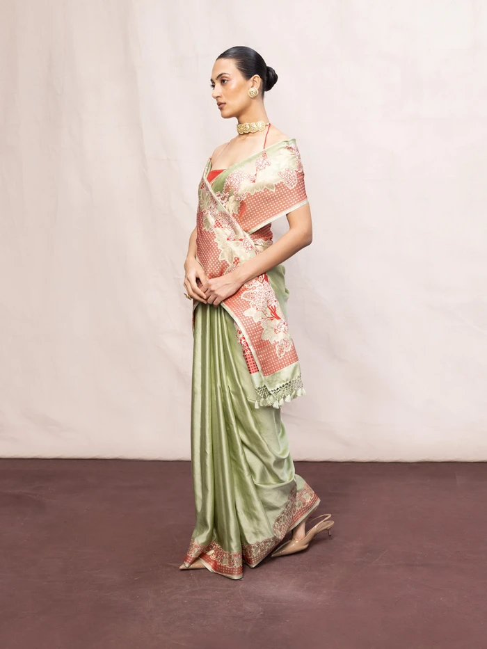 Handwoven Pistachio Green Silk Banarasi Saree