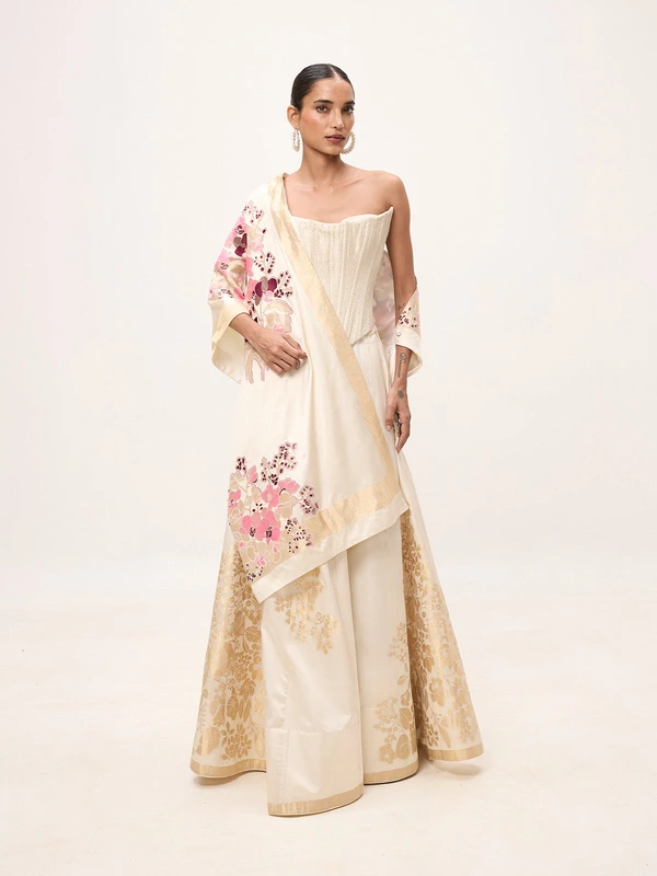 Handwoven Off-White Silk Banarasi Shawl