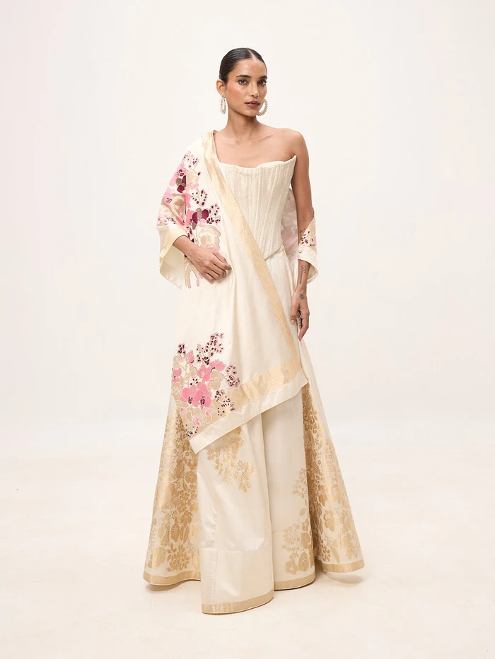 Handwoven Off-White Silk Banarasi Shawl