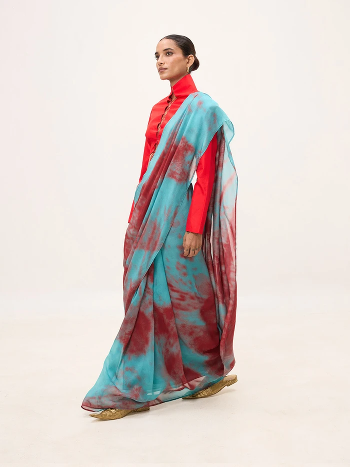 Multicolour Chiffon Digital Print Saree – Blue & Red Brushstroke