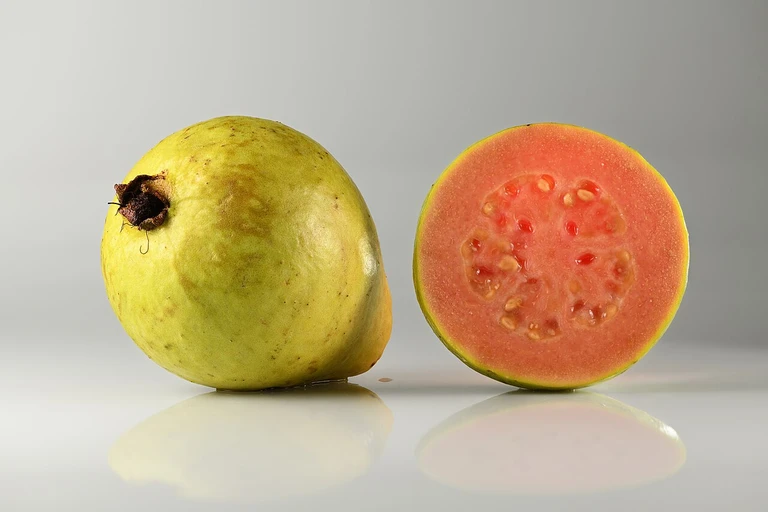 Guava (Amrood)