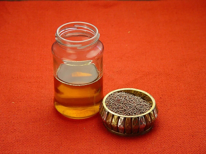 Mustard Oil (Sarson ka Tel)