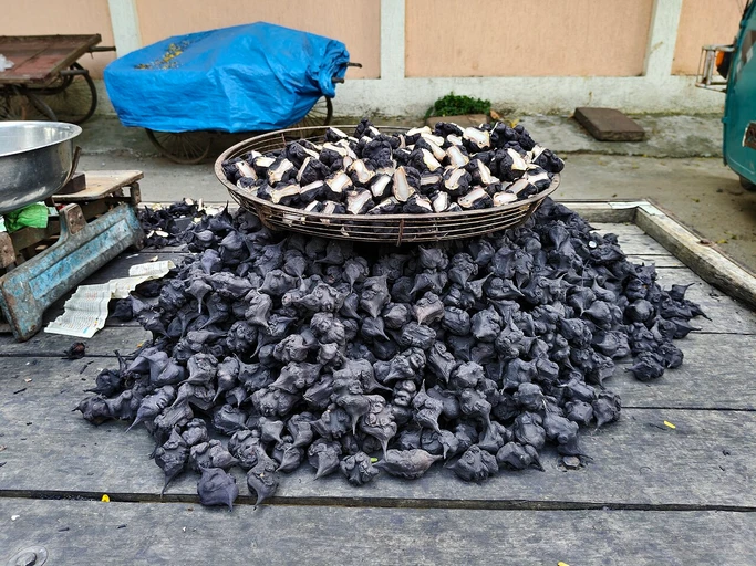 Water Chestnut Flour (Singhare ka Atta)