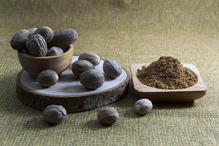 Nutmeg (Jaiphal)