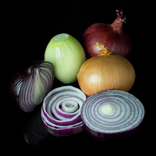 Onion (Pyaaz)