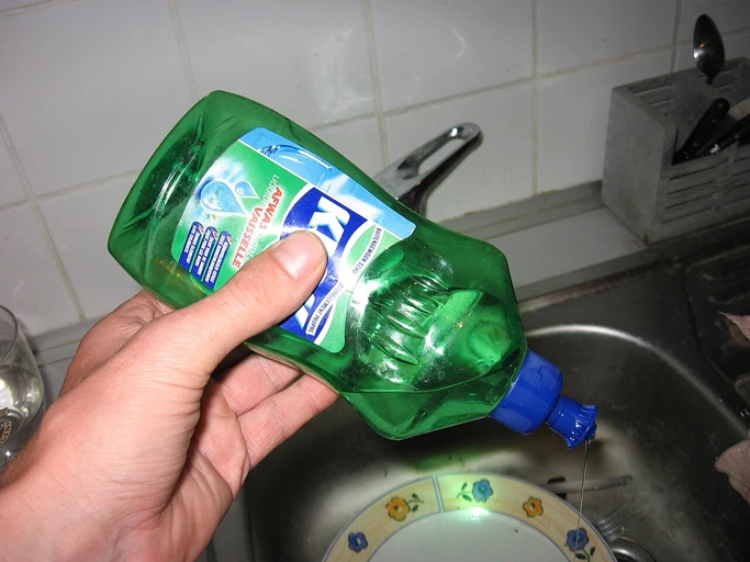 Dishwash Liquid (Bartan Liquid)