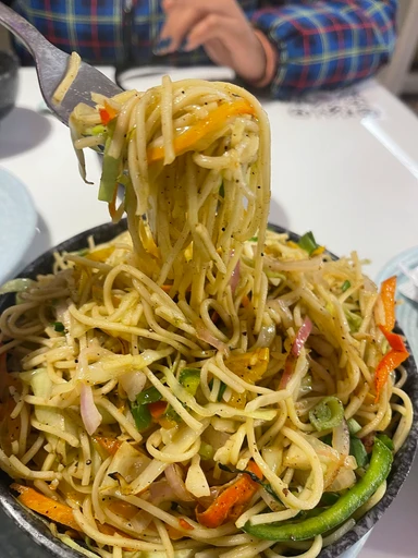 Chowmein Noodles (Chowmein)