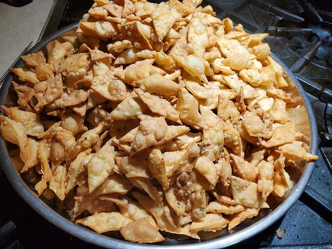 Namak Para (Namak Para)
