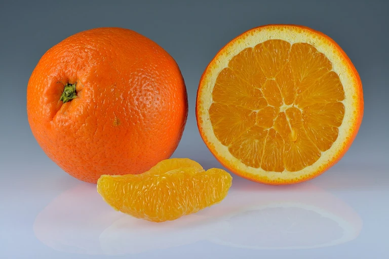 Orange (Santra)