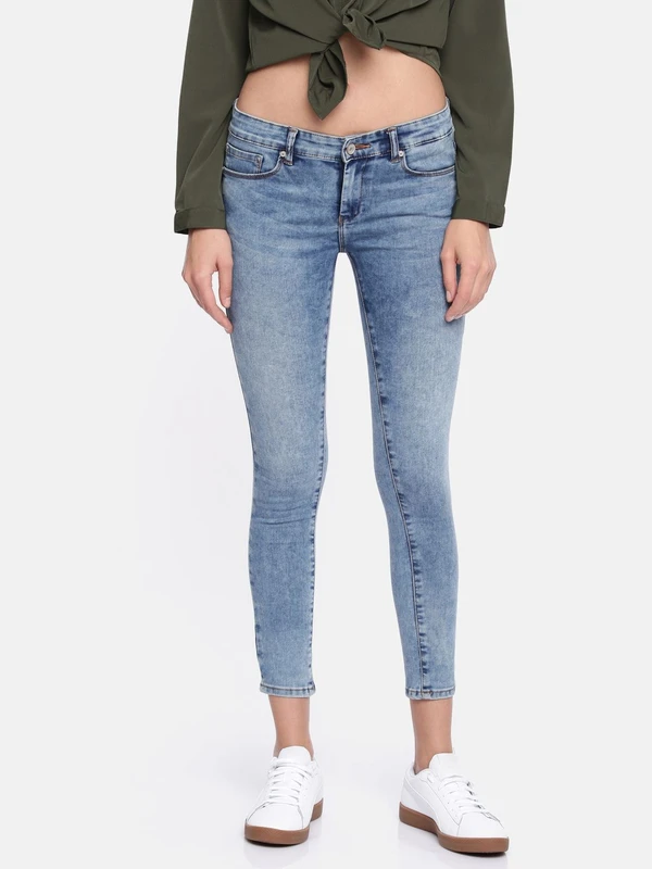 SPYKAR Women Blue Alicia Super Skinny Fit Low-Rise Clean Look Stretchable Cropped Jeans