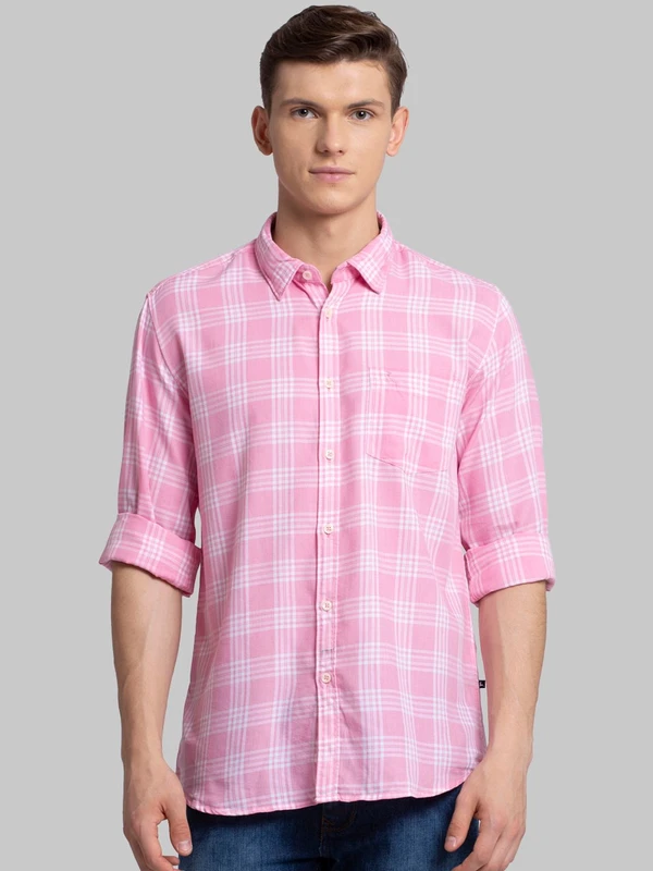 Parx Men Pink Slim Fit Checked Casual Shirt