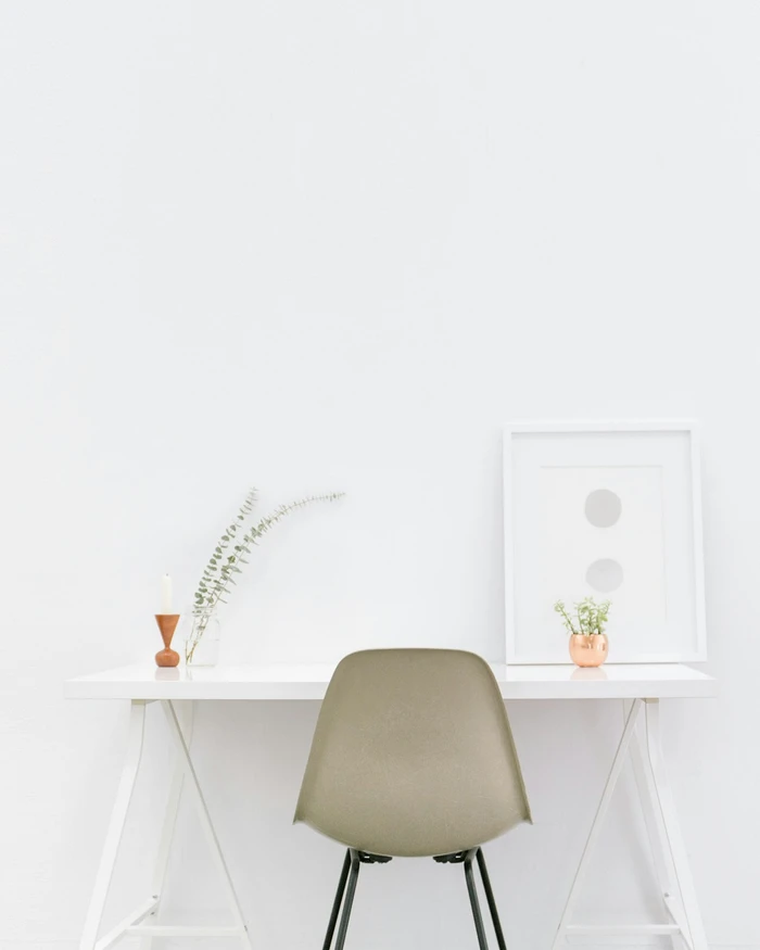 Minimal Ash Desk